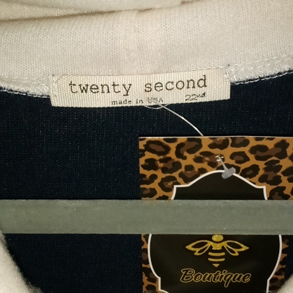 TWENTY SECOND soft drawstring sweater, multicolor size 12 - Picture 3 of 5